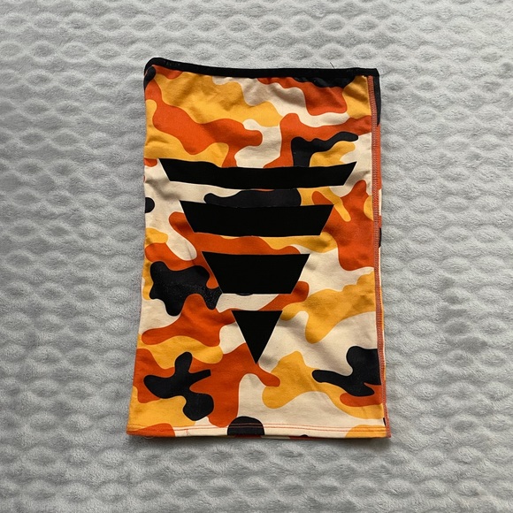 Orange Camouflage Air Hole - Picture 6 of 7